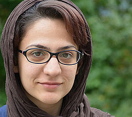Yalda (28 Jahre), Iran