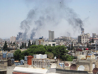 Explosionen in einer Stadt in Syrien