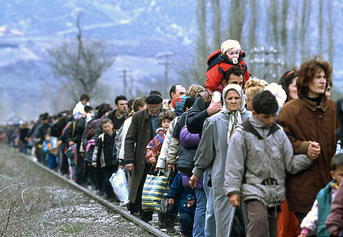 Kosovarische Flüchtlingein Macedonien 1999